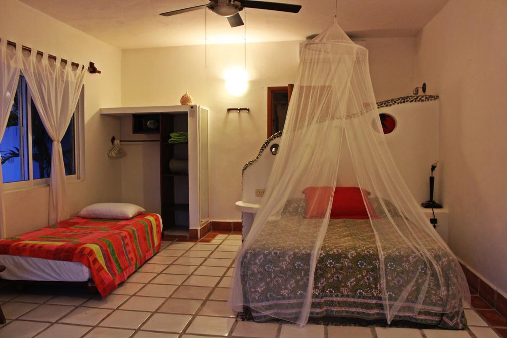 אקומל Hotel Que Onda מראה חיצוני תמונה