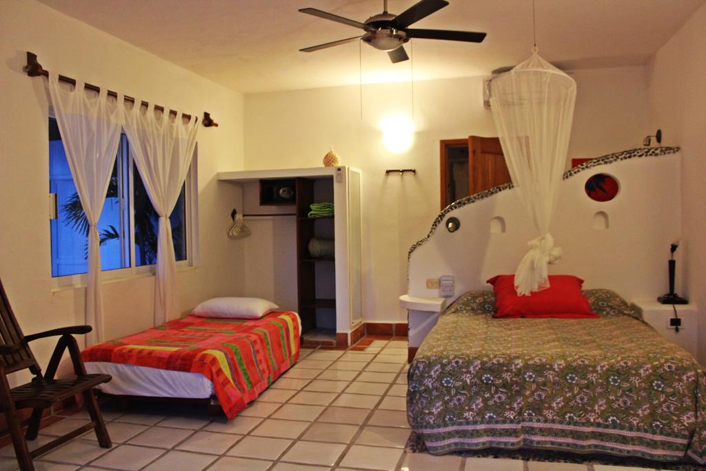 אקומל Hotel Que Onda מראה חיצוני תמונה