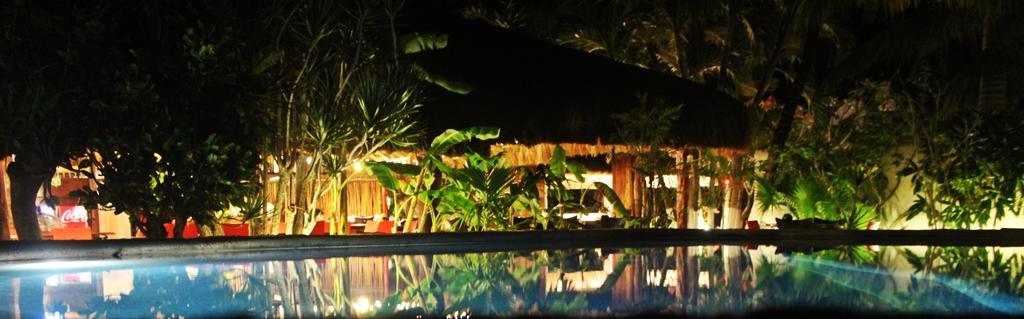 אקומל Hotel Que Onda מראה חיצוני תמונה